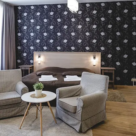Apartahotel Lux - Ernesta, Free Parking Riga