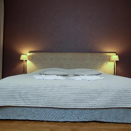 Apartahotel Lux - Ernesta, Free Parking Riga